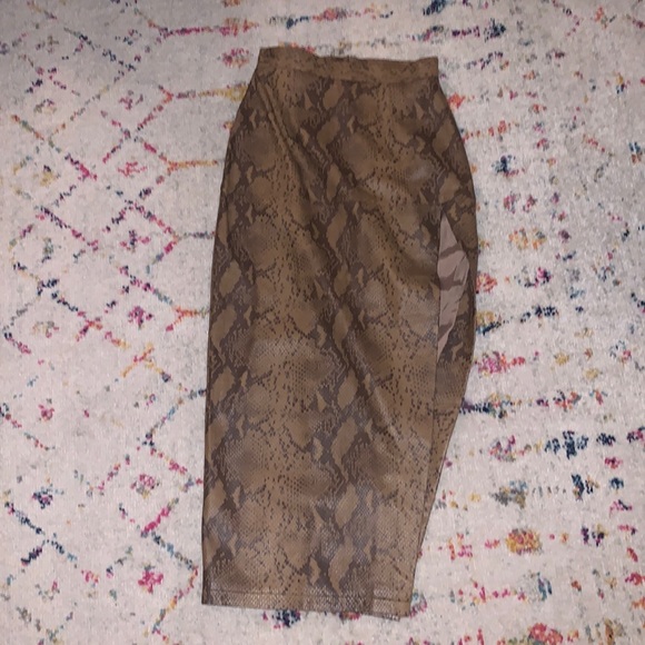 Snake skin print leather midi skirt Zeynep Arcay - Picture 6 of 12